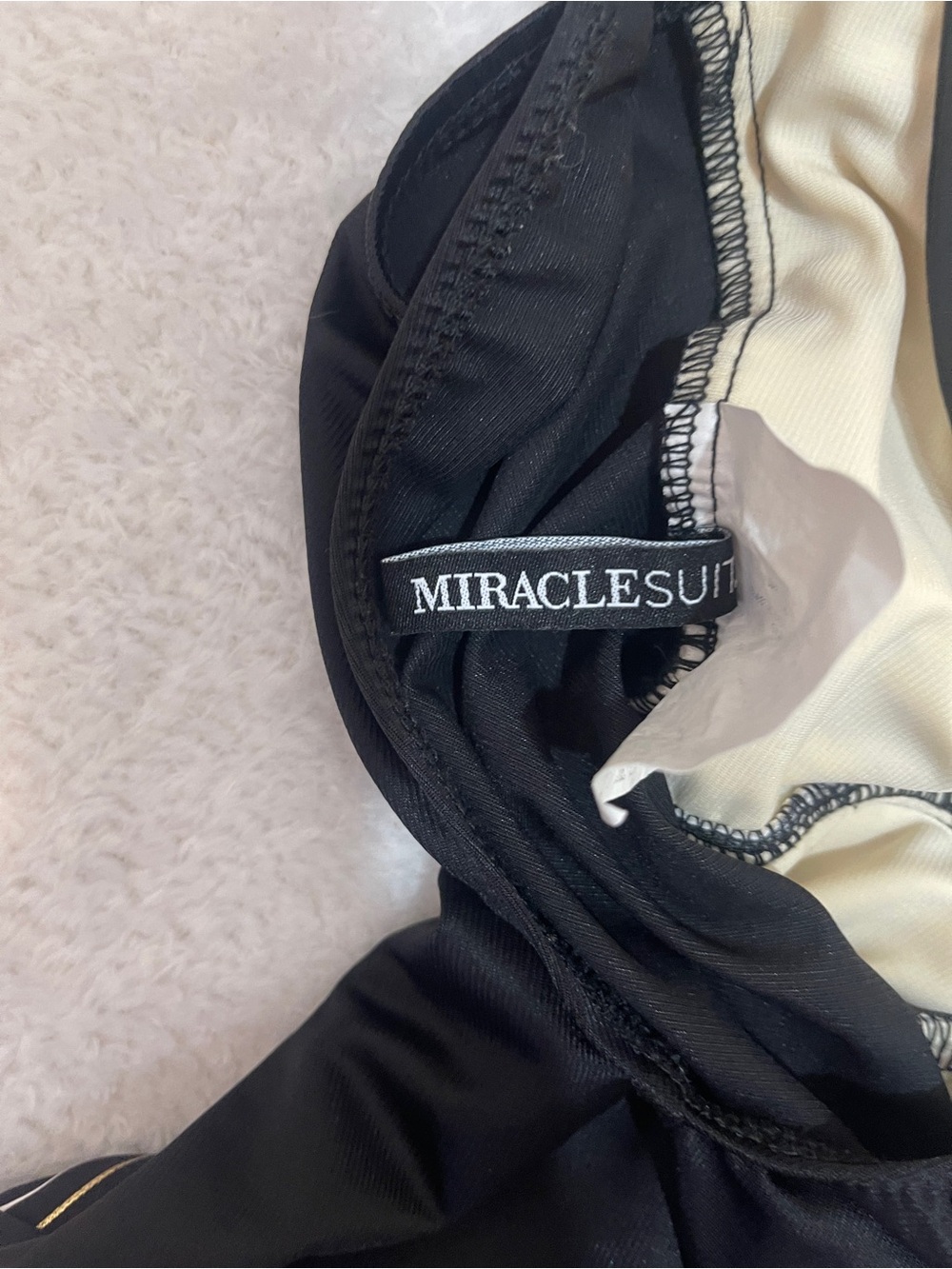 Miraclesuit Black & White Stripe Escape Slimming One Piece Swimsuit Size 10 - Picture 5 of 10